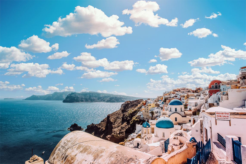 7 reasons why Mykonos is a celebrity favorite